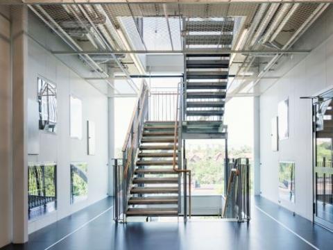 Stairs in HSBLL